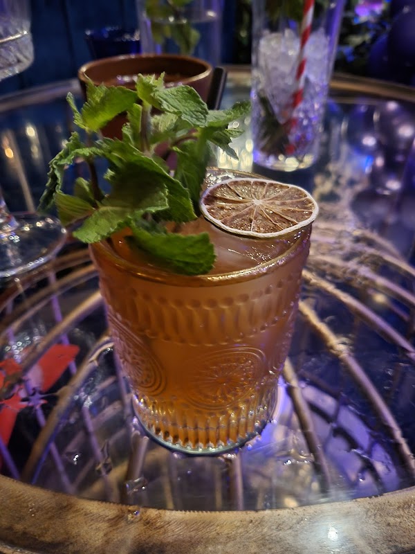 Imperial Haus — photo 1